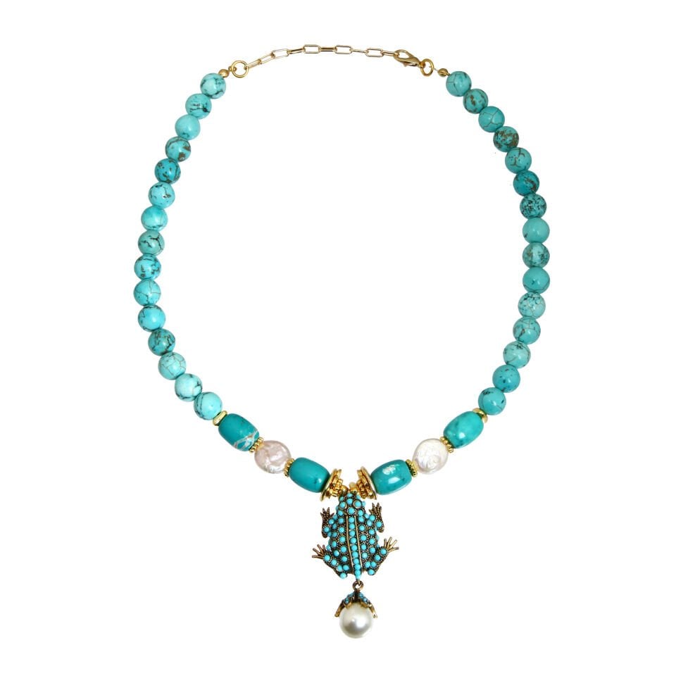 QUEEN FROG NECKLACE