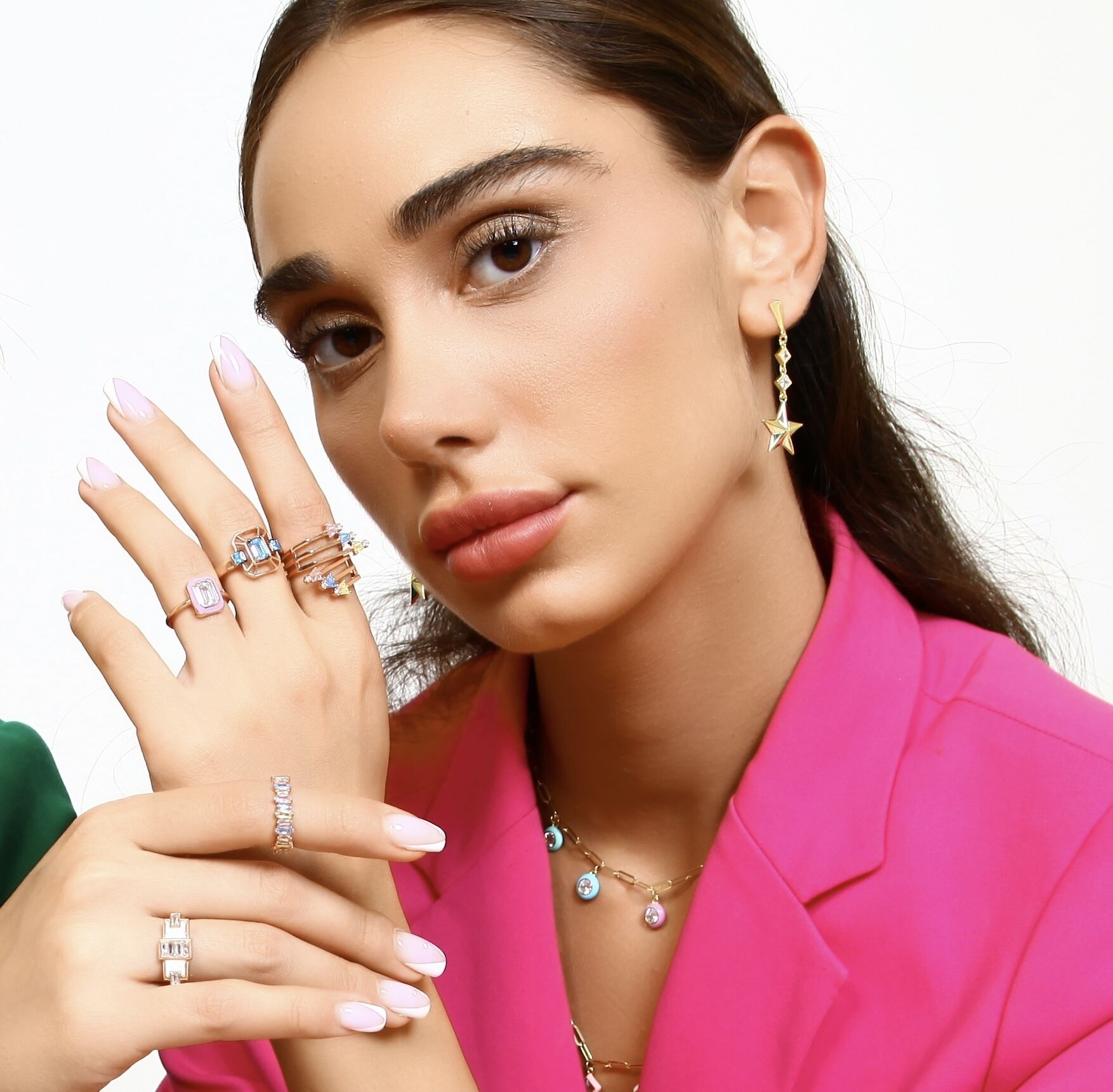 FIVE COLOURFUL CIRCLES